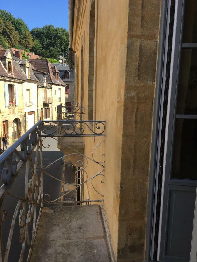 Les Lumieres De Sarlat Apartment Exterior photo